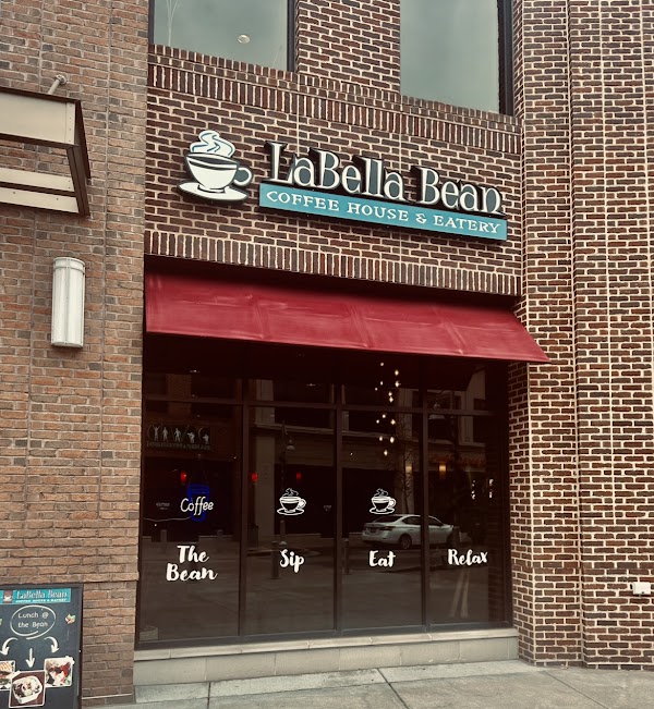 LaBella Bean Coffee House and Eatery interior
